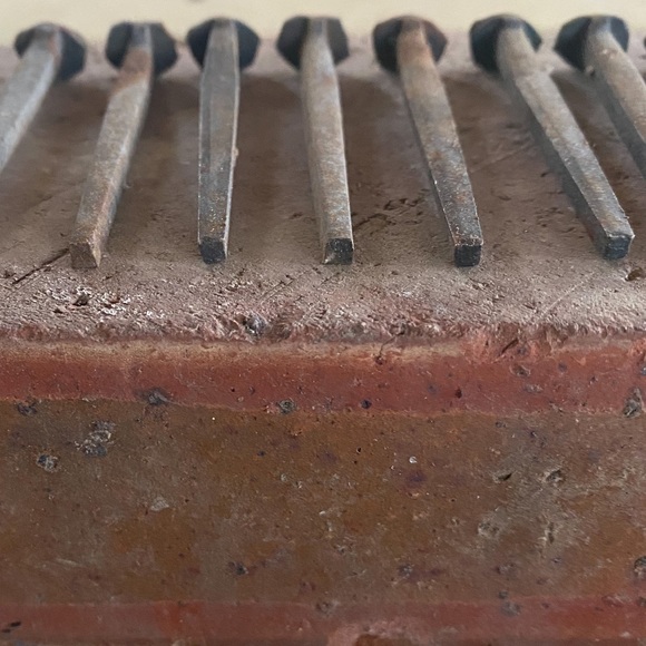 Historic wrought iron hand forged nails square ANTIQUE curiosity oddities - Picture 6 of 8